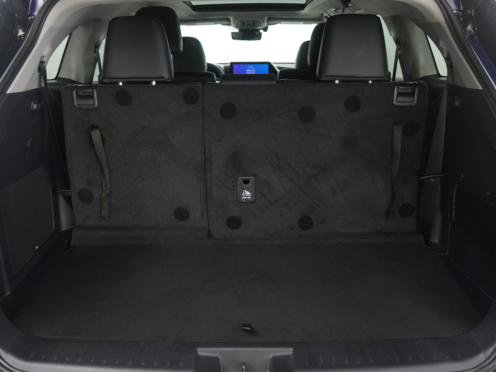 Used 2025 Toyota Highlander Platinum image 10