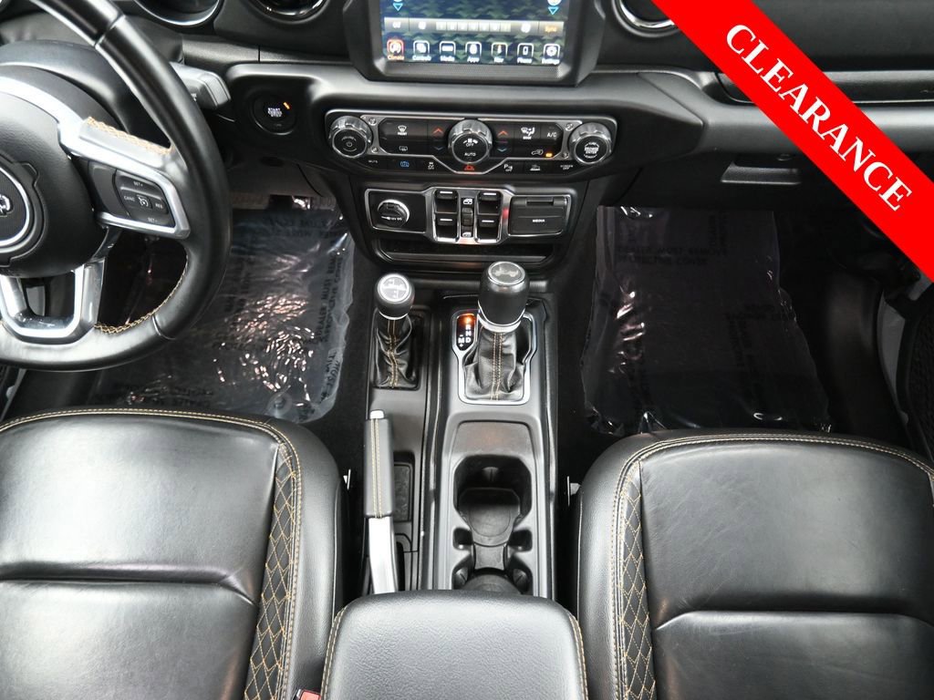 Used 2022 Jeep Wrangler Unlimited Sahara AWD/4WD image 36