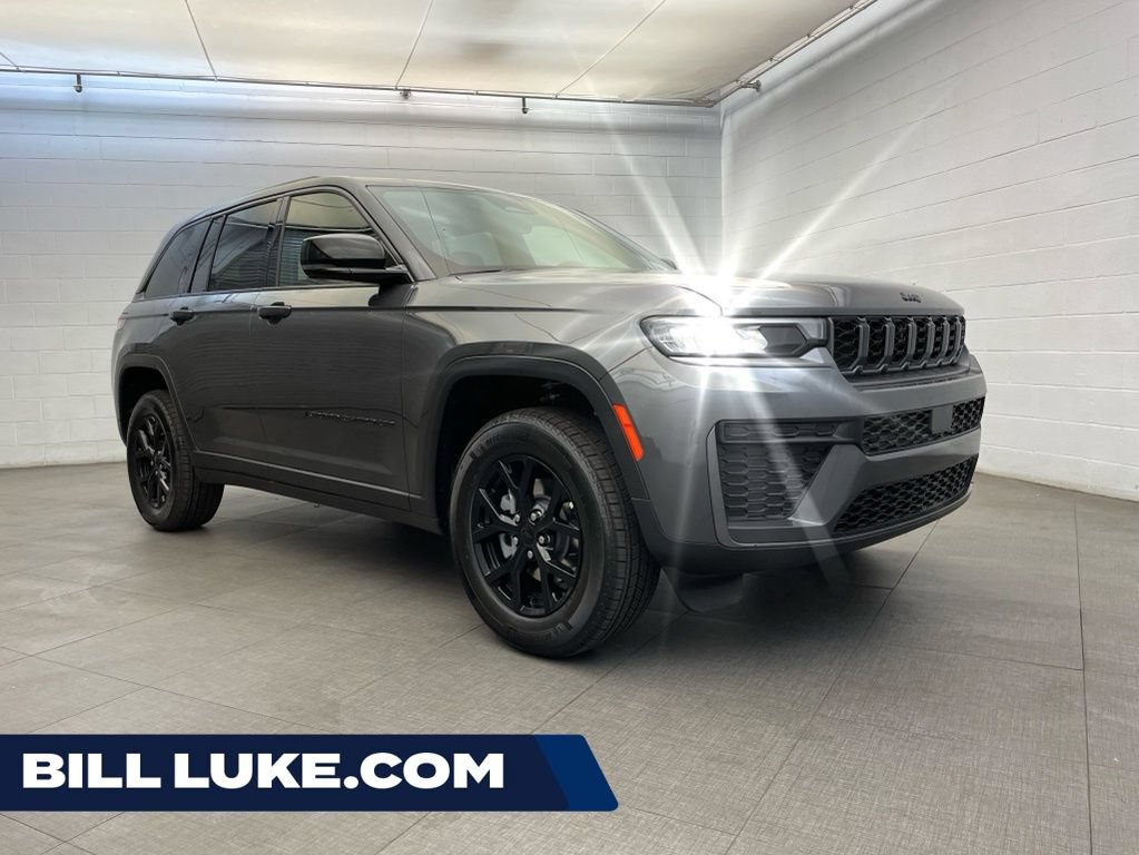 New 2026 Jeep Grand Cherokee Altitude