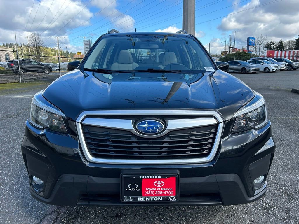 Used 2021 Subaru Forester Premium AWD/4WD image 2