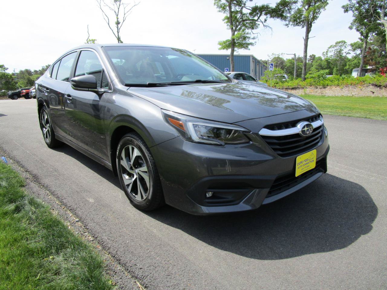 Used 2020 Subaru Legacy Premium AWD/4WD image 3