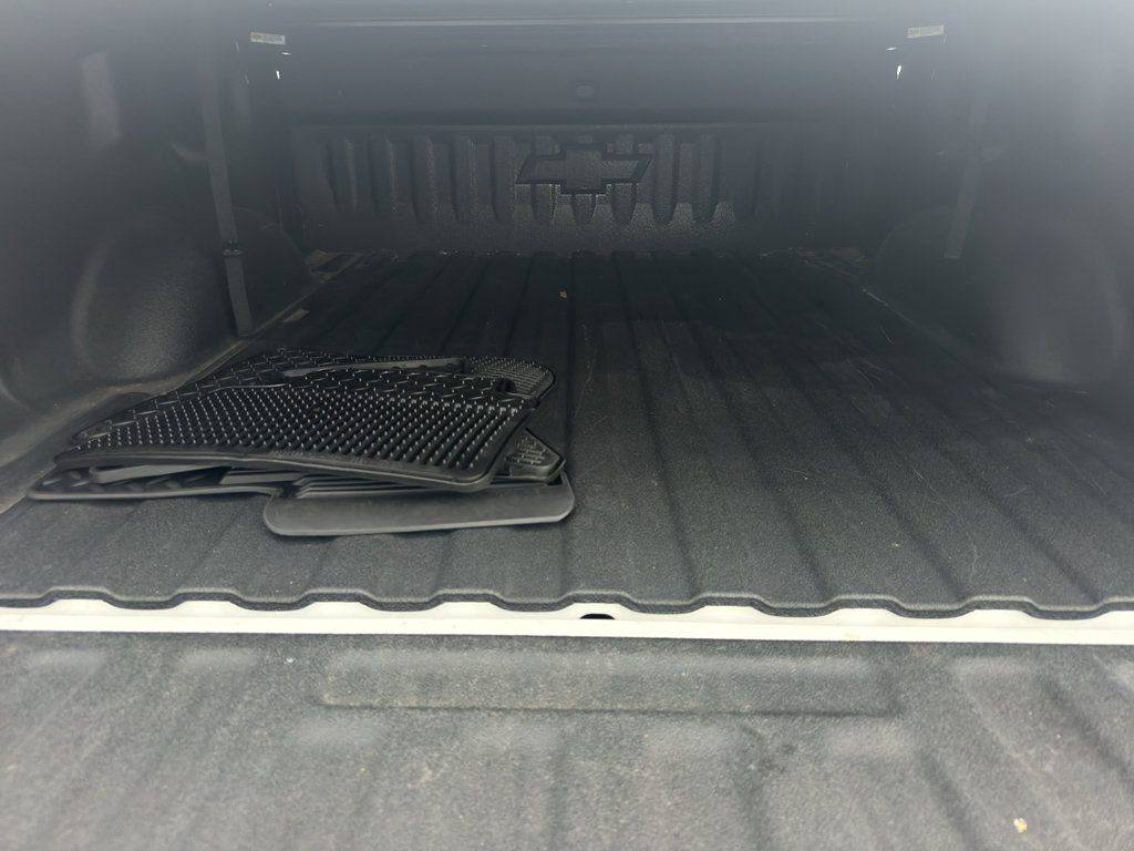 Certified 2017 Chevrolet Silverado 1500 LTZ w/ Sport Package AWD/4WD image 8