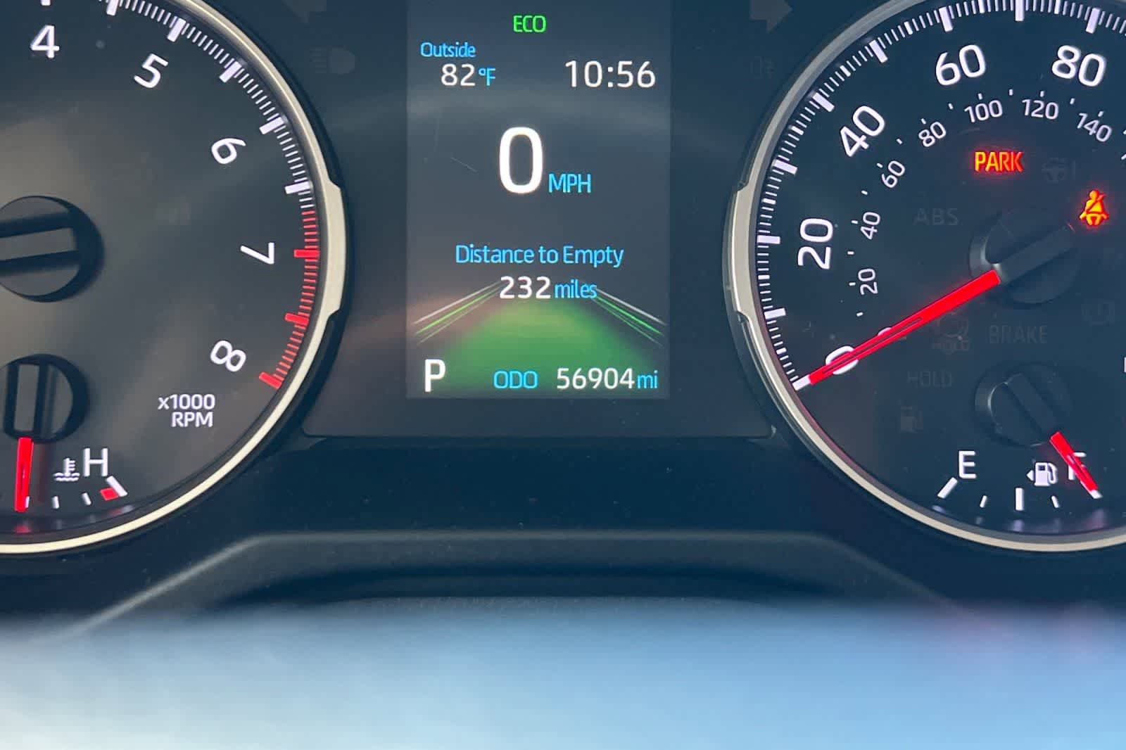 Used 2019 Toyota RAV4 LE FWD image 26
