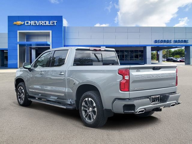 Used 2025 Chevrolet Silverado 1500 High Country w/ Technology Package image 3