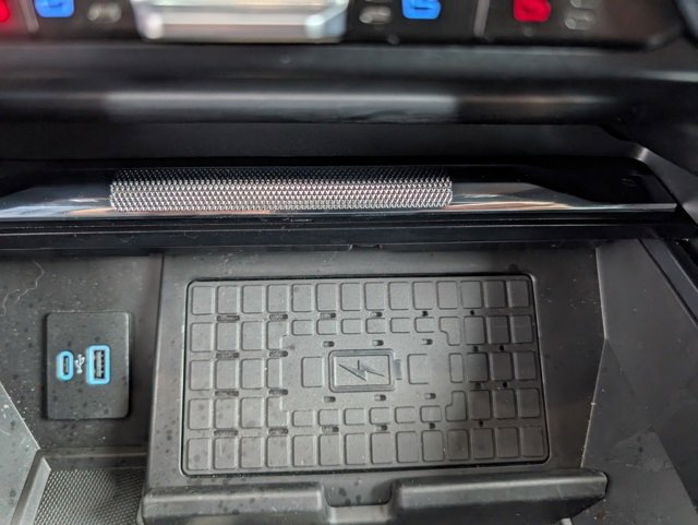 Used 2023 Ford F150 Lariat w/ Equipment Group 502A High image 17