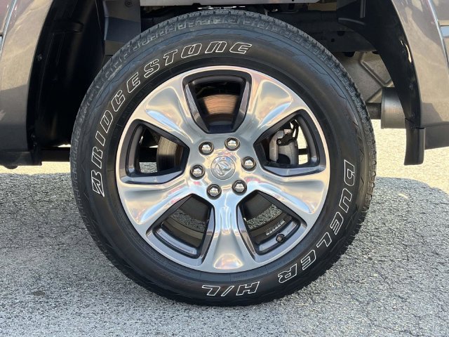 Used 2022 RAM 1500 Laramie w/ Sport Appearance Package AWD/4WD image 11