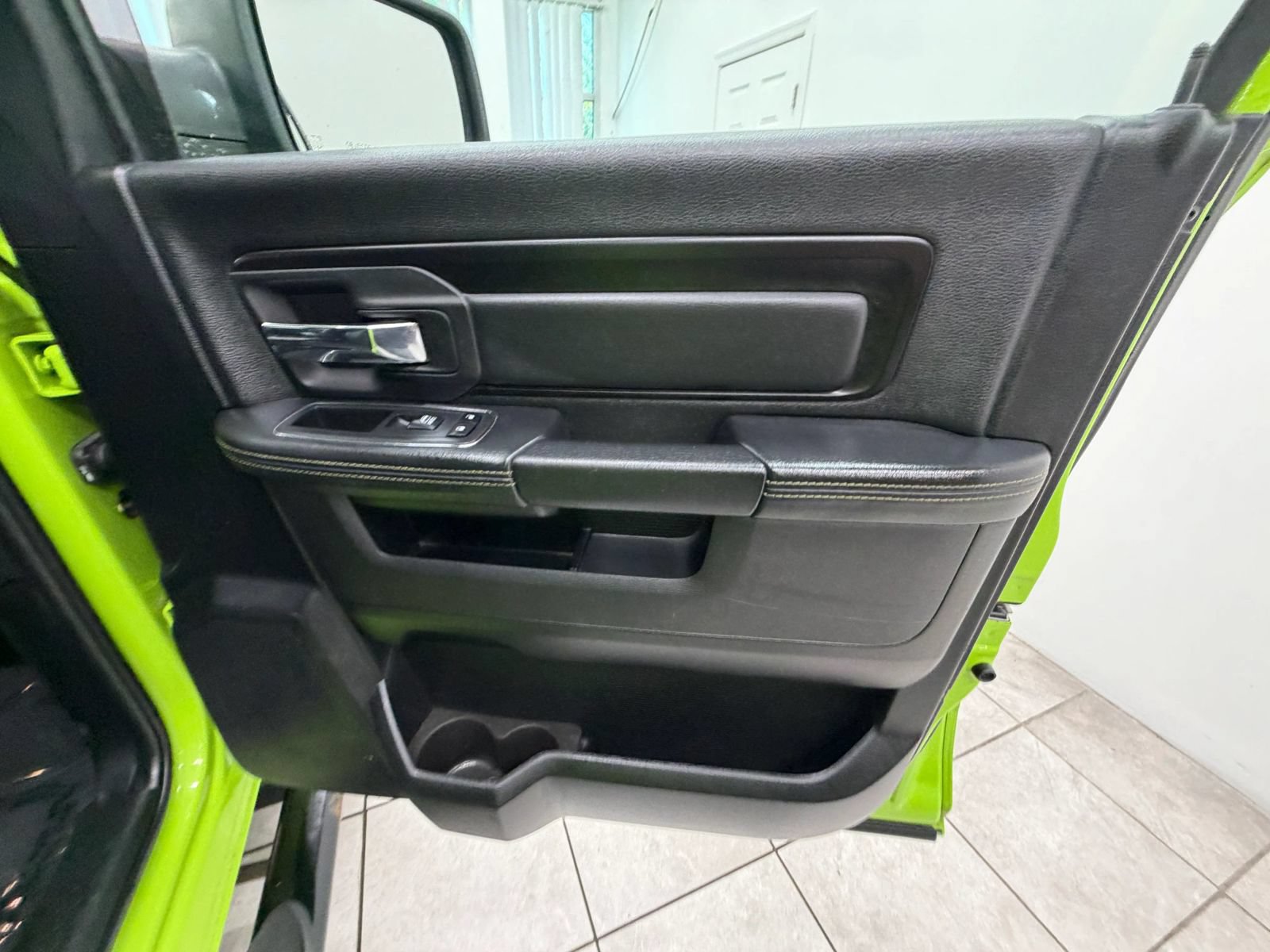 Used 2017 RAM 1500 Sport w/ Sublime Green Sport Package AWD/4WD image 19