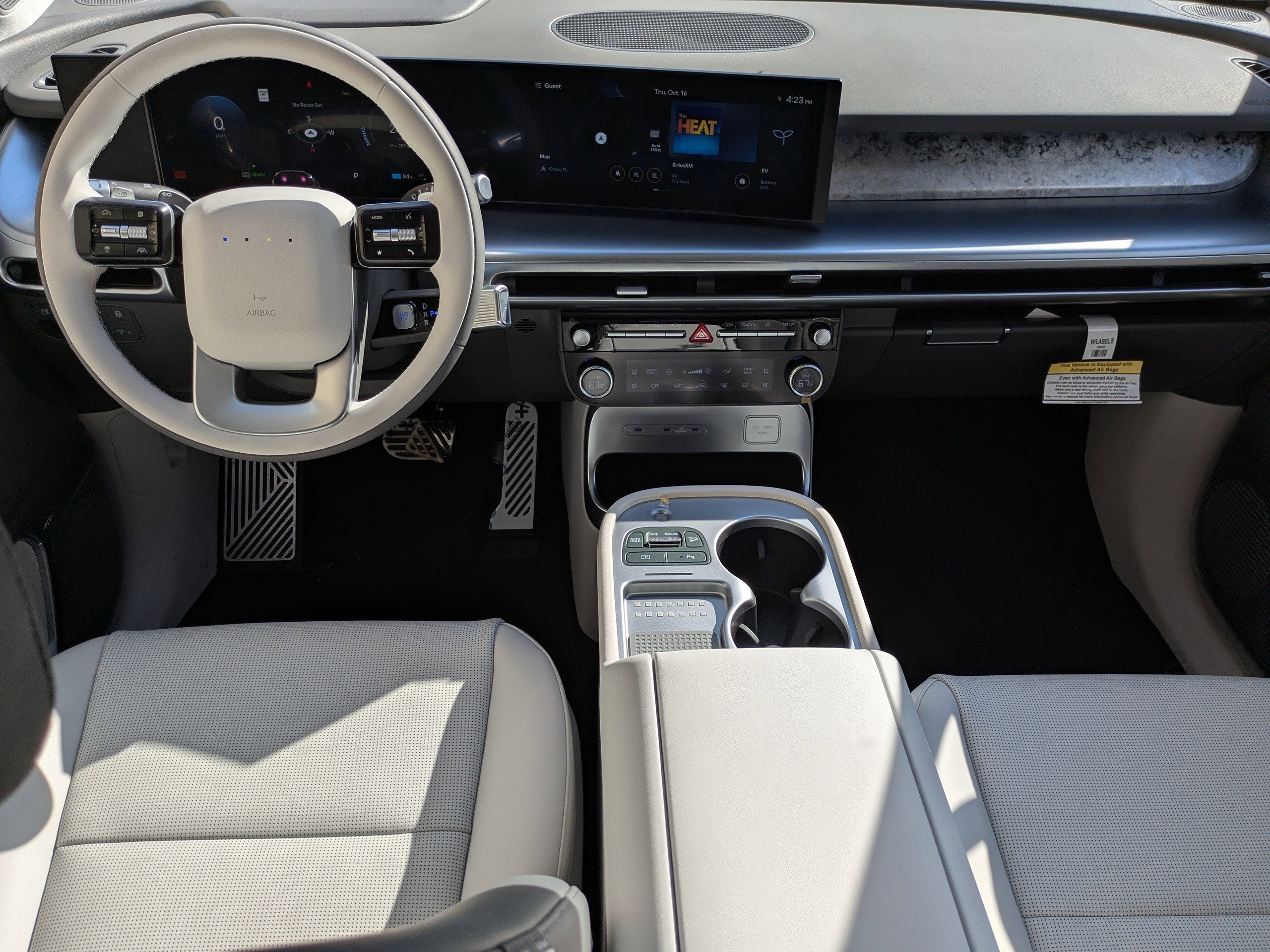 New 2026 Hyundai Ioniq 9 Calligraphy image 17