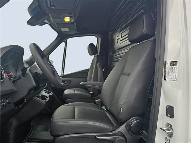New 2026 Mercedes-Benz Sprinter 144 Cargo image 12