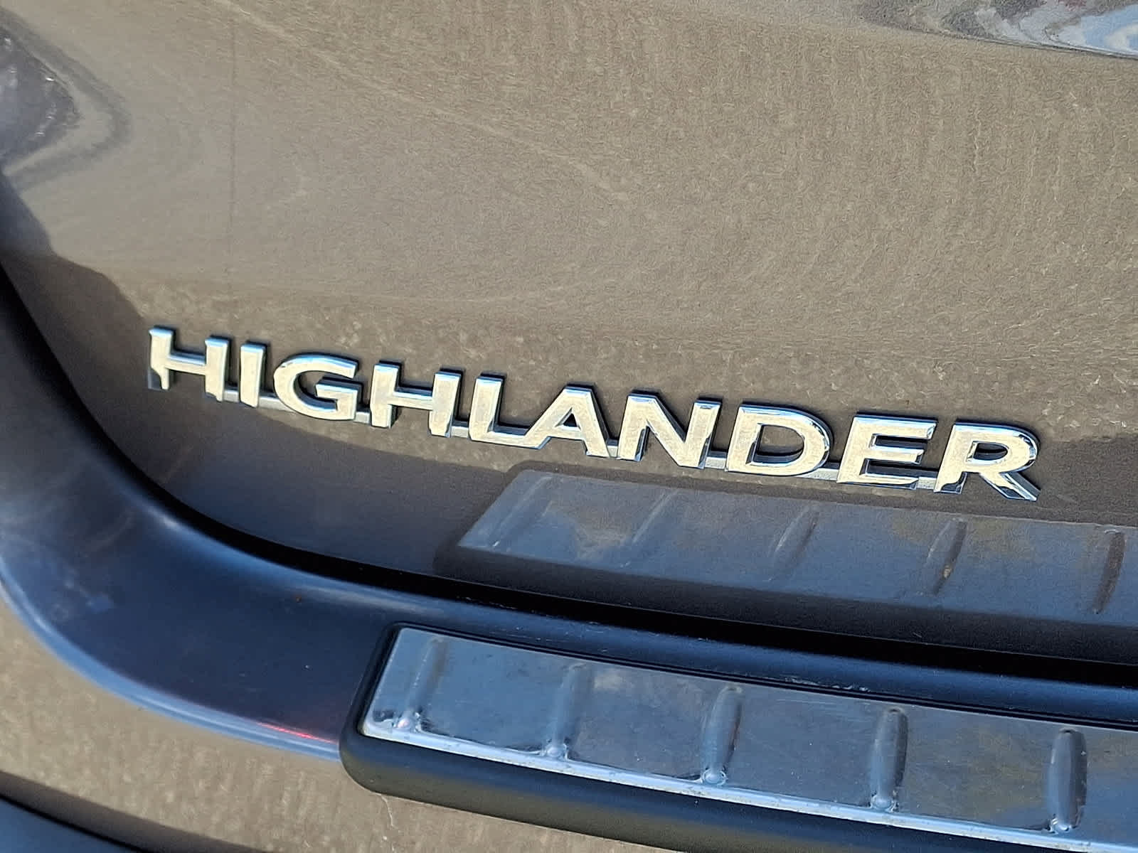 Certified 2019 Toyota Highlander XLE AWD/4WD image 34