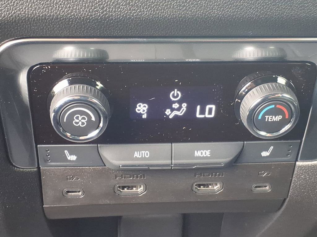 New 2026 Chevrolet Suburban High Country image 10