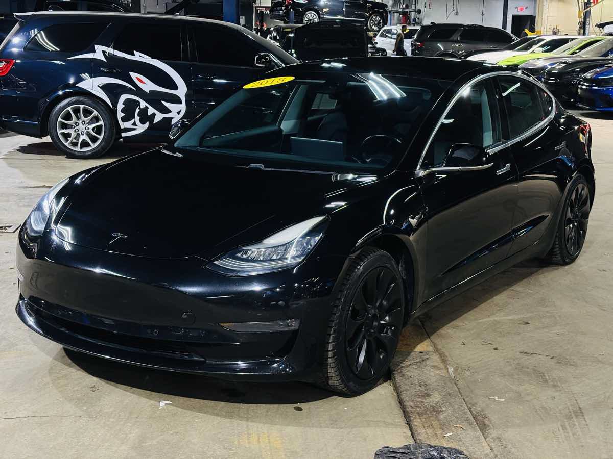 Used 2018 Tesla Model 3 Mid Range RWD image 14