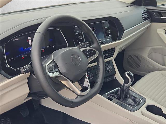 Used 2024 Volkswagen Jetta S image 9