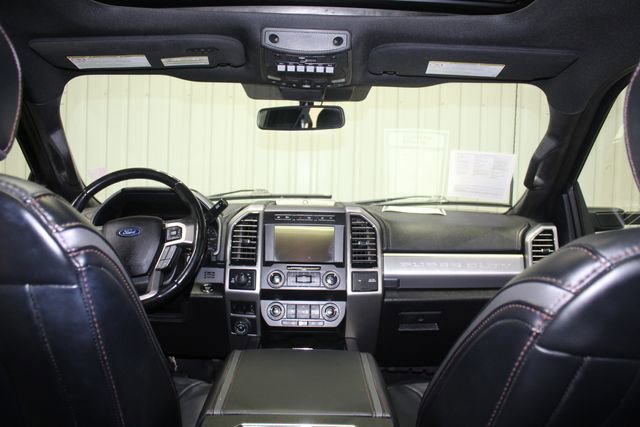 Used 2020 Ford F250 Platinum w/ FX4 Off-Road Package AWD/4WD image 23