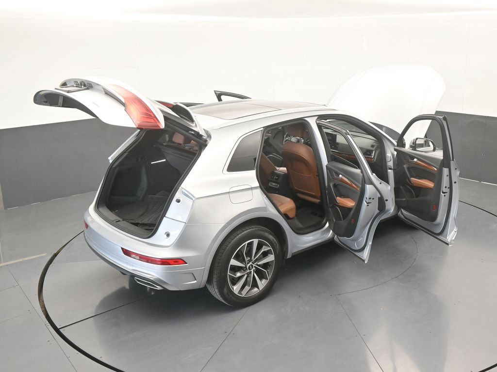 Used 2022 Audi Q5 2.0T Premium Plus w/ Premium Plus Package AWD/4WD image 73