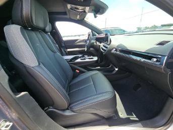 Used 2024 Cadillac Lyriq Tech RWD image 21