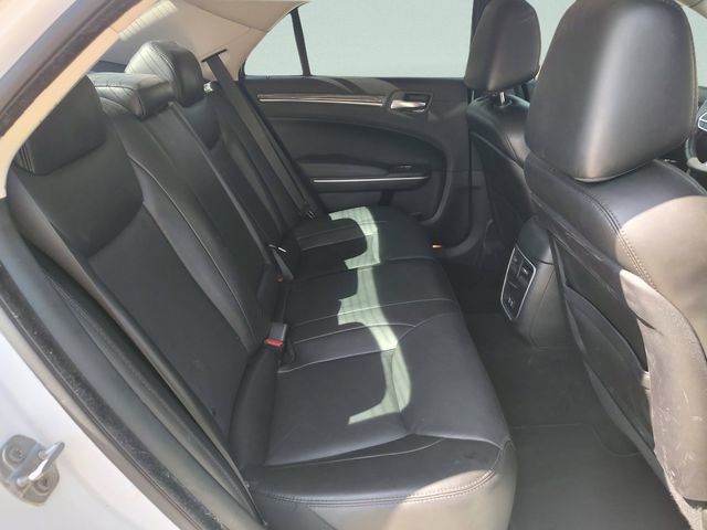 Used 2019 Chrysler 300 Touring w/ Quick Order Package 2EF image 32