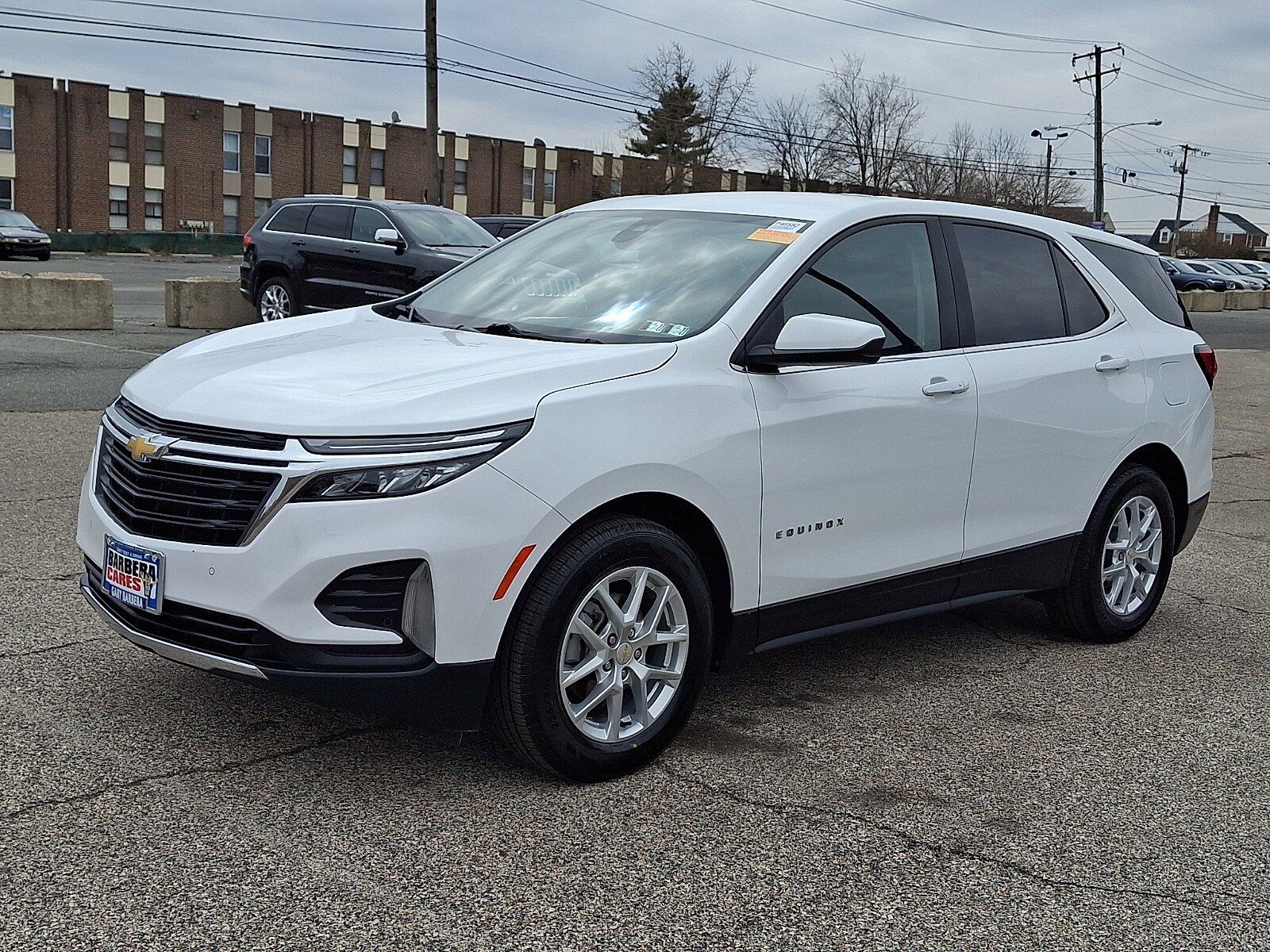 Used 2024 Chevrolet Equinox LT FWD image 3
