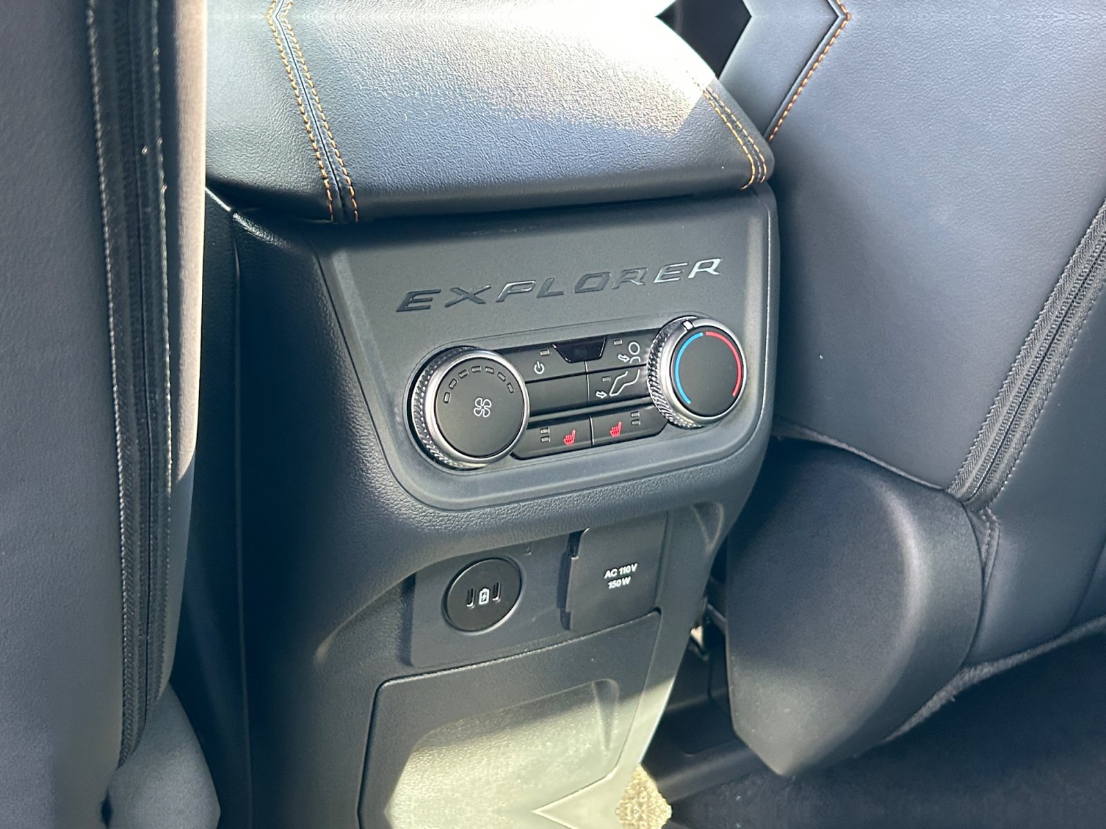 New 2026 Ford Explorer Tremor w/ Tremor Ultimate Package AWD/4WD image 32