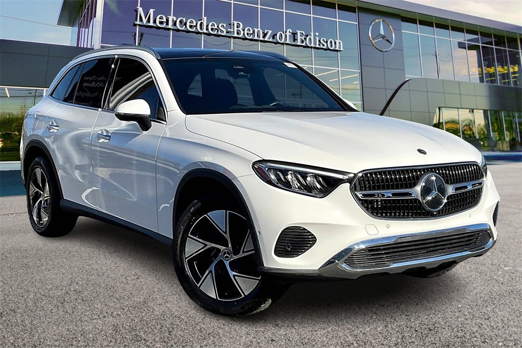 Used 2024 Mercedes-Benz GLC 300 4MATIC