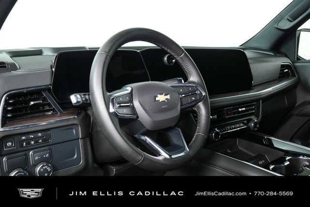 Used 2025 Chevrolet Tahoe LT RWD image 4