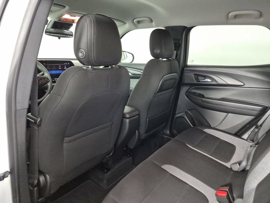 Certified 2026 Chevrolet TrailBlazer LT w/ Driver Confidence Package FWD image 33