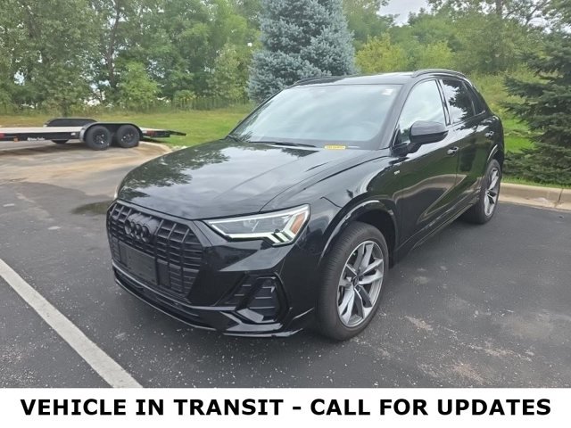 Used 2024 Audi Q3 2.0T Premium Plus AWD/4WD image 1