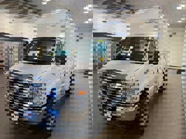 New 2026 Ford E-350 and Econoline 350 Super Duty w/ Power Equipment Group image 4