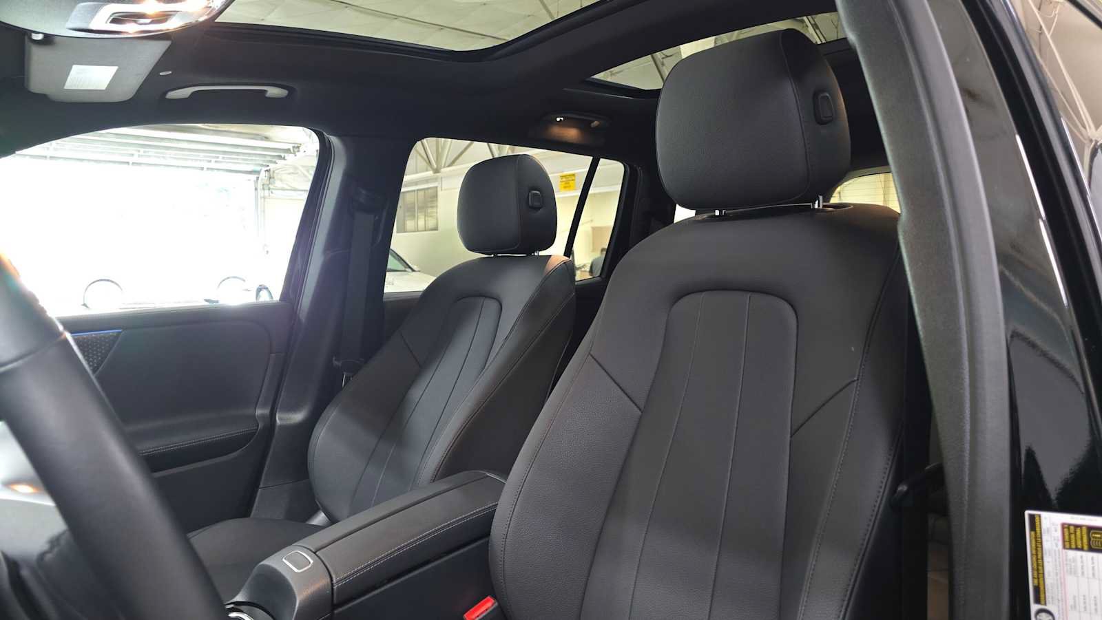 Certified 2026 Mercedes-Benz GLB 250 4MATIC image 21