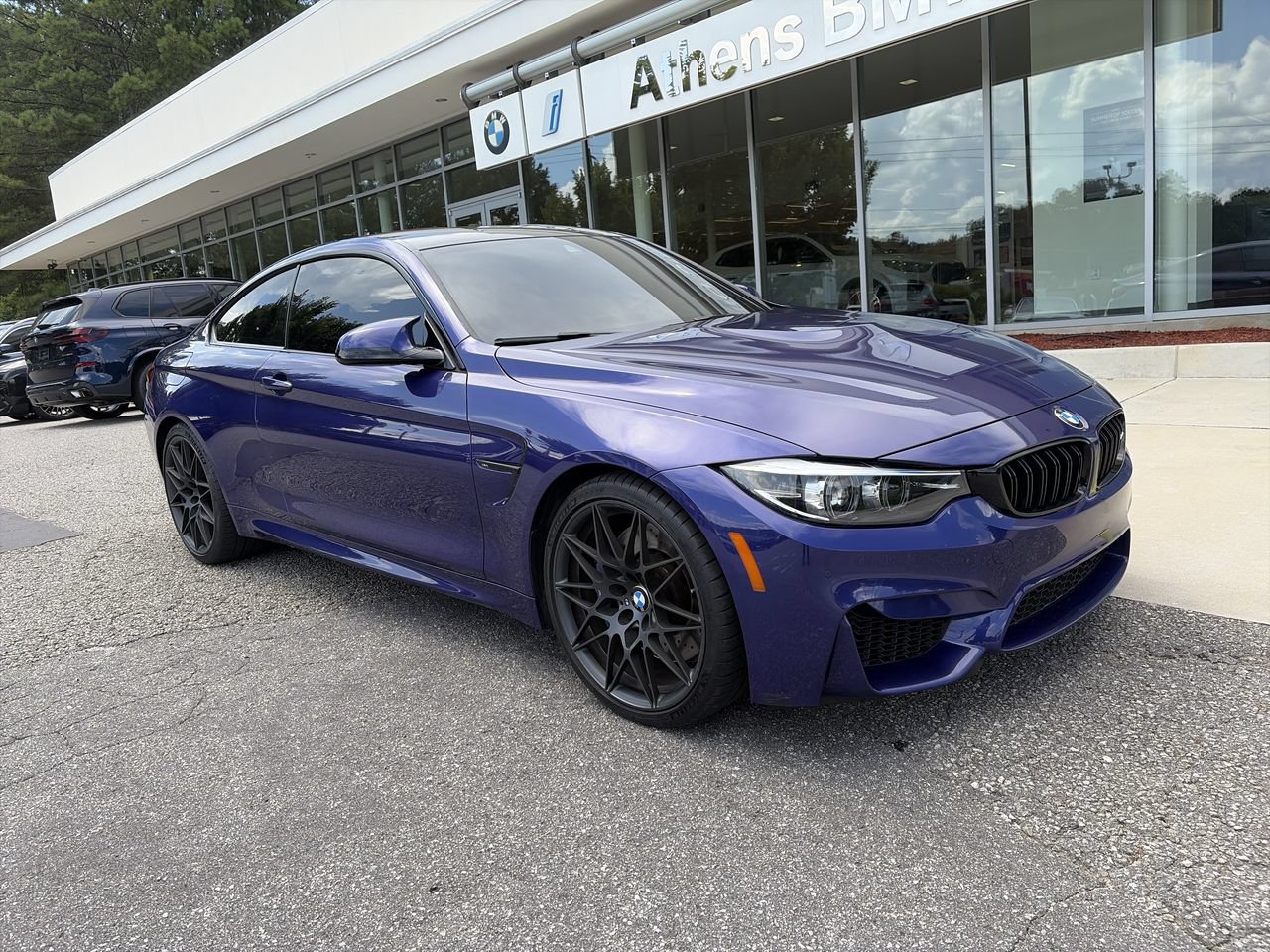 Used 2020 BMW M4 Coupe w/ Competition Package RWD image 2