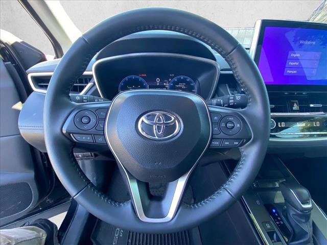 Used 2026 Toyota Corolla Cross XLE w/ Convenience Package FWD image 14