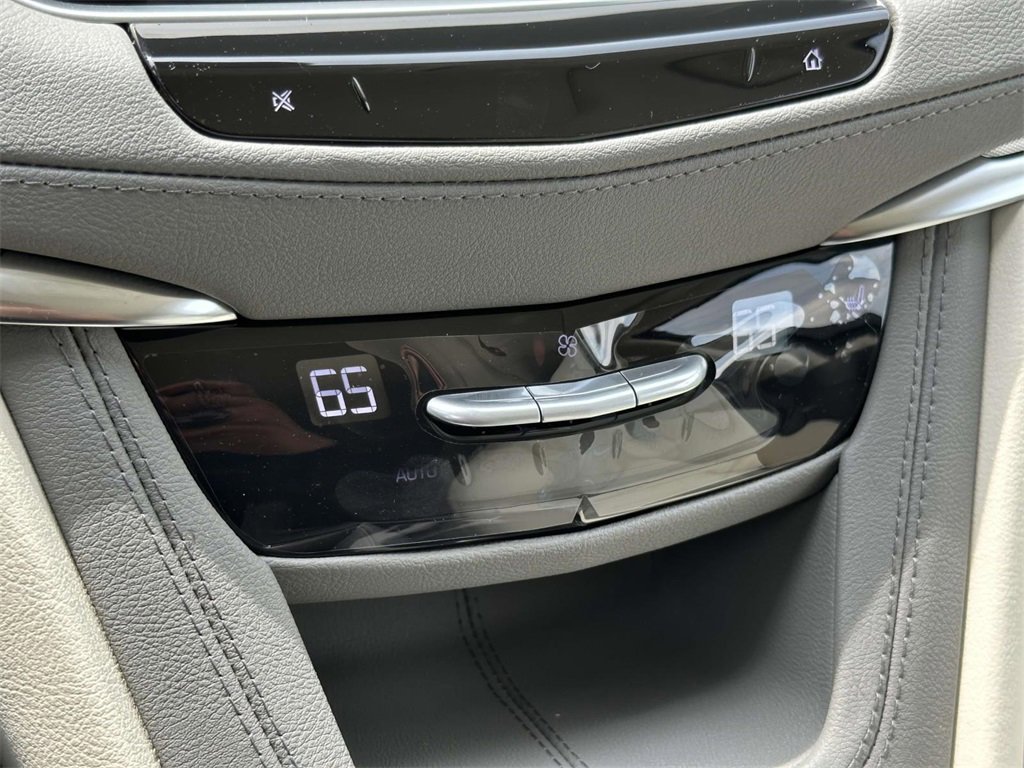 New 2025 Cadillac XT5 Premium Luxury image 22