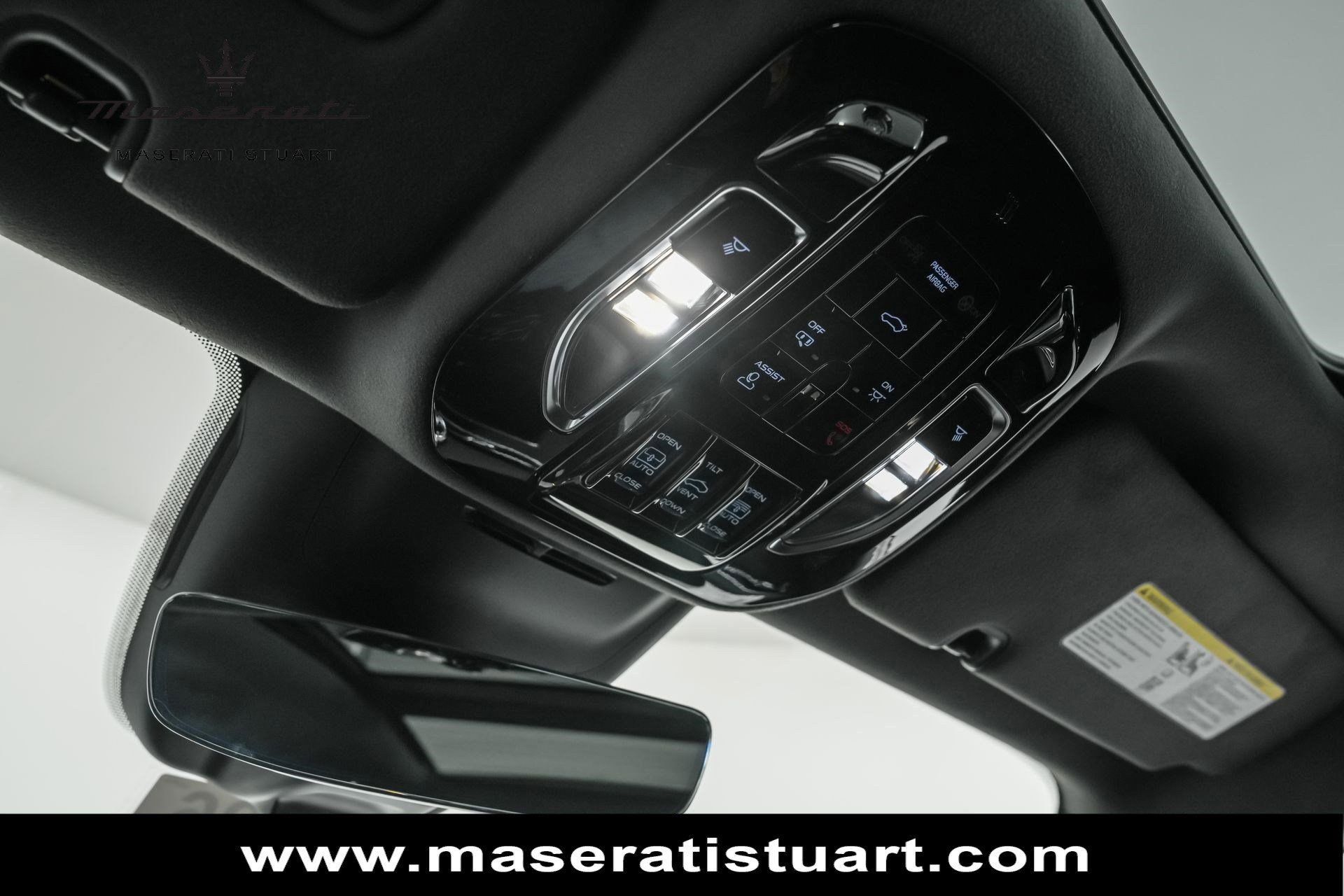 New 2025 Maserati Grecale Modena image 40