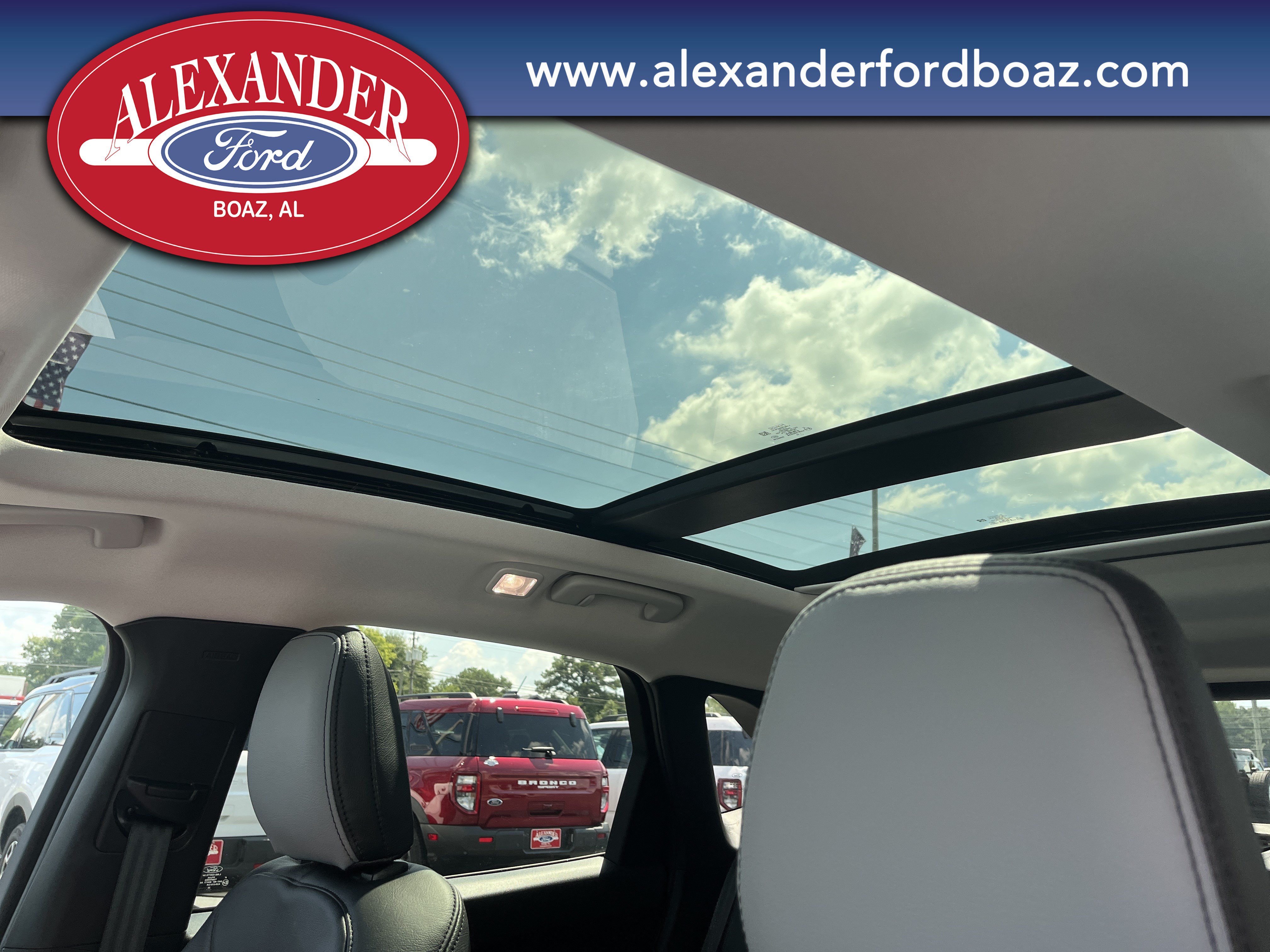 Used 2025 Ford Escape Active w/ Active Premium Tech Pack FWD image 21