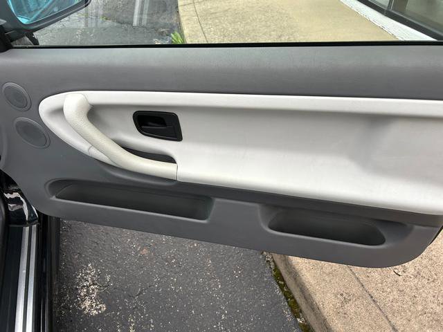 Used 1997 BMW 328i Convertible image 18