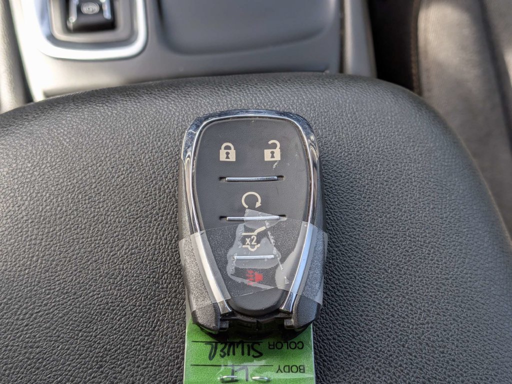 Used 2021 Chevrolet Equinox LT w/ Driver Convenience Package AWD/4WD image 32