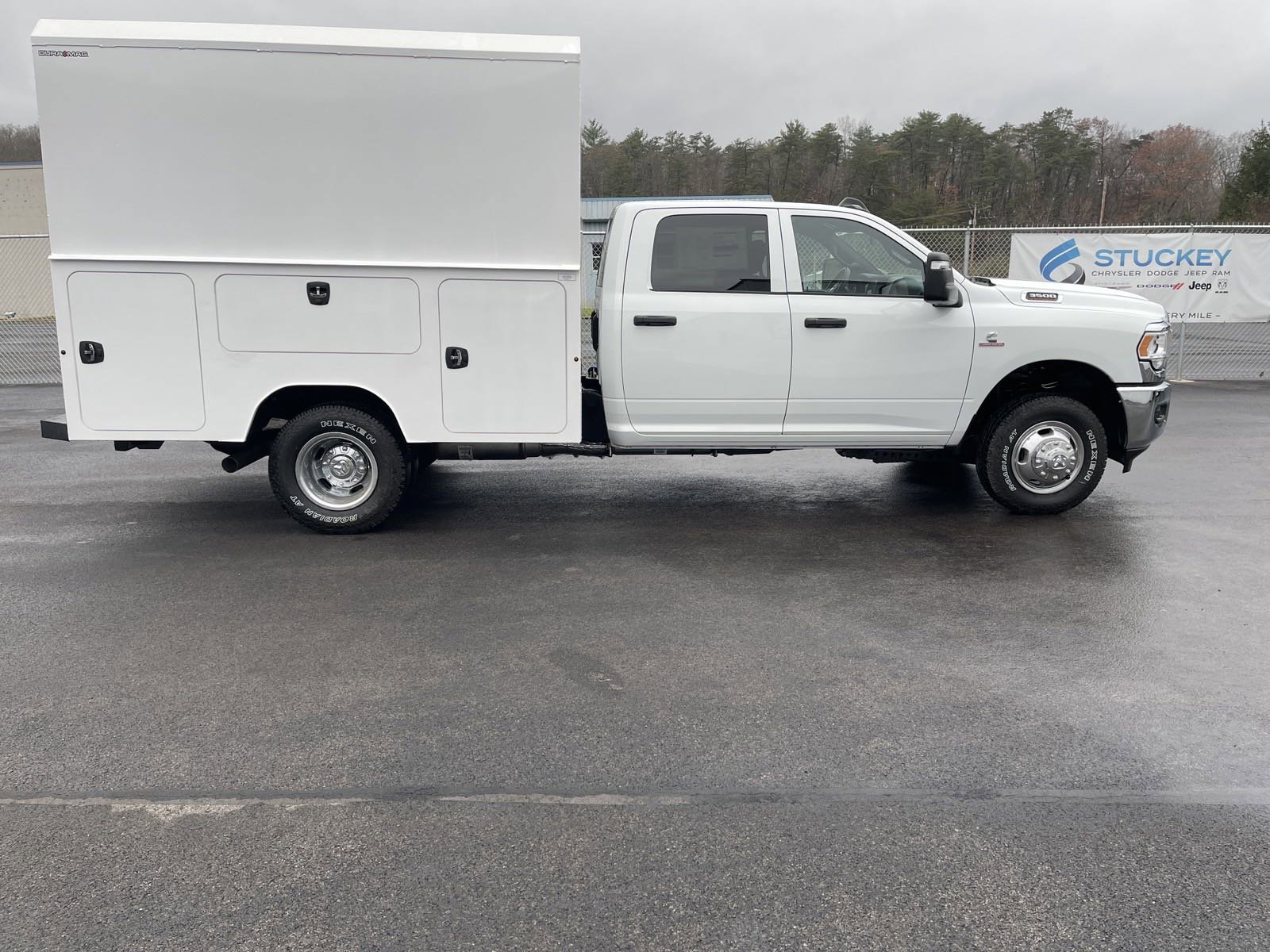 New 2024 RAM 3500 Tradesman w/ Chrome Appearance Group image 5
