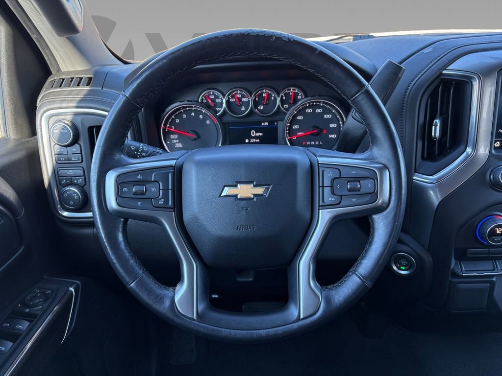 Used 2022 Chevrolet Silverado 1500 LT image 10