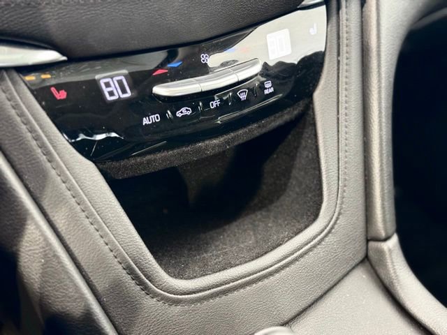 Used 2017 Cadillac XT5 Luxury w/ Driver Awareness Package image 17