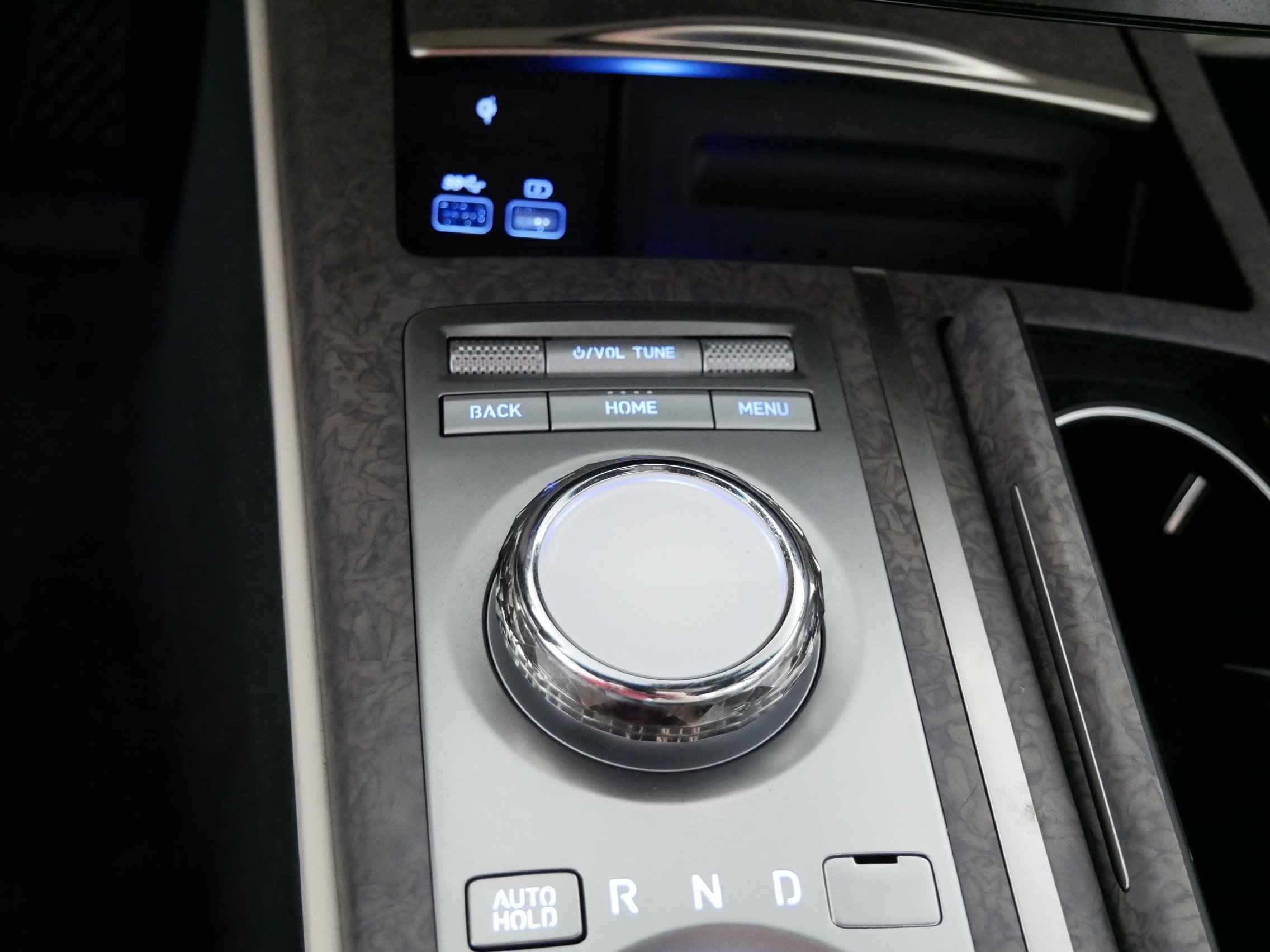 Certified 2024 Genesis G80 w/ Prestige Package image 29