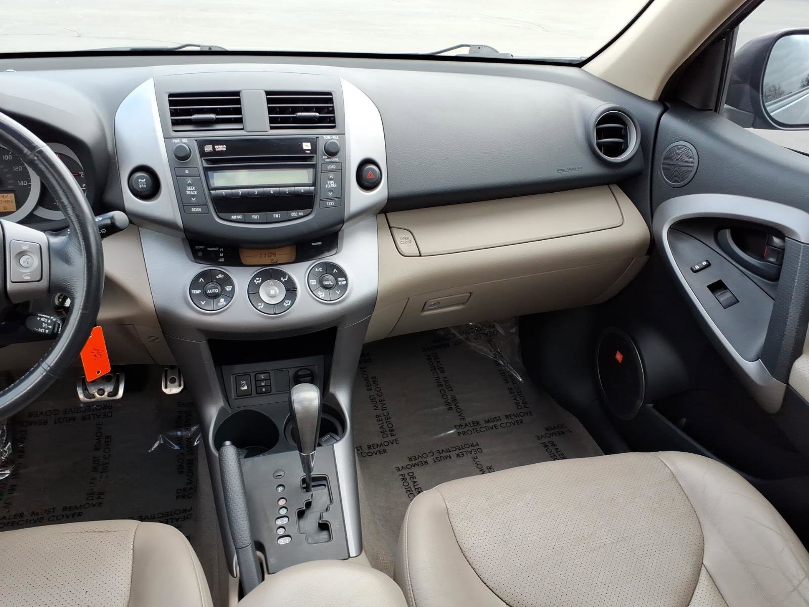 Used 2008 Toyota RAV4 Limited image 15