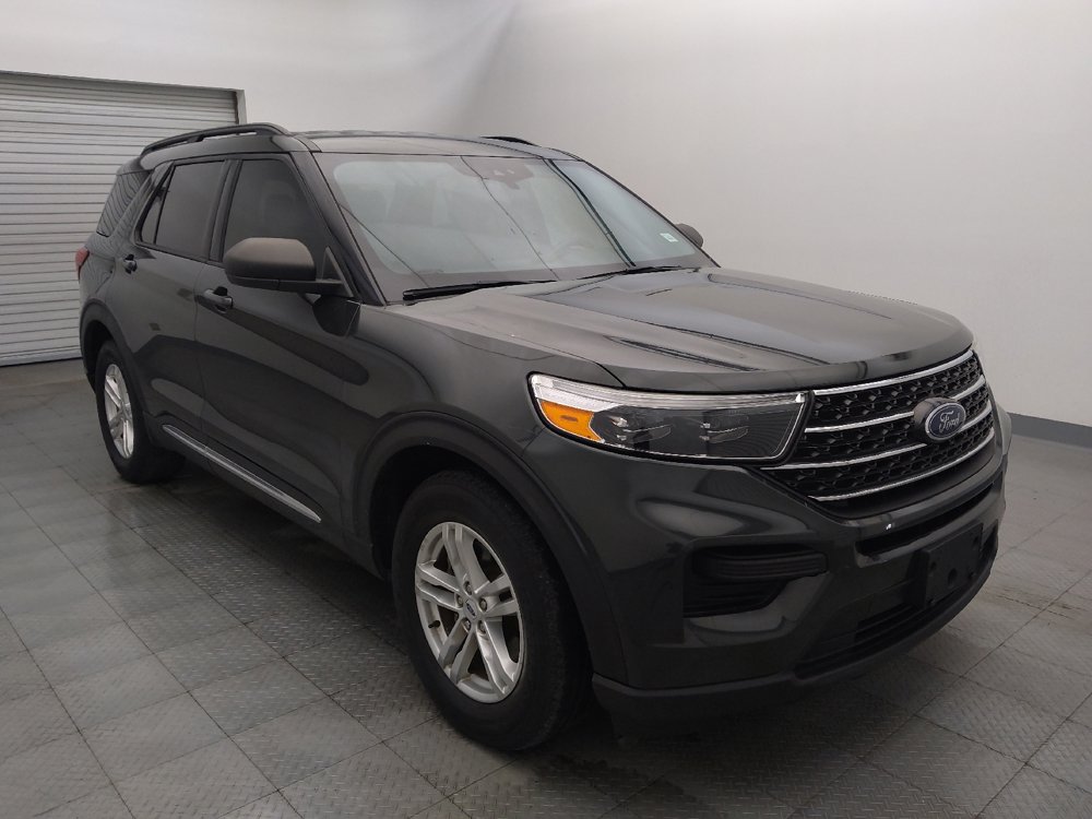 Used 2021 Ford Explorer XLT image 13