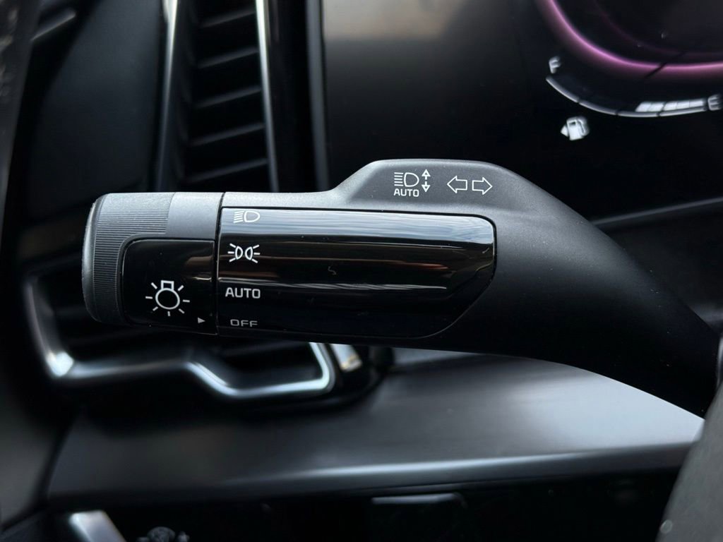 Certified 2023 Kia Sportage EX image 25