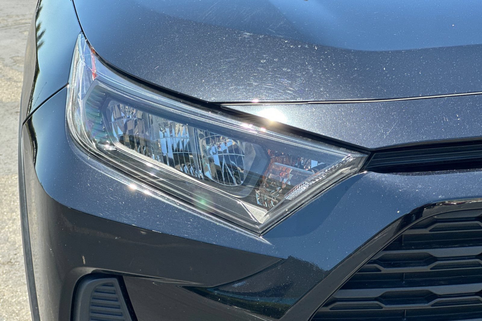Certified 2022 Toyota RAV4 LE AWD/4WD image 46