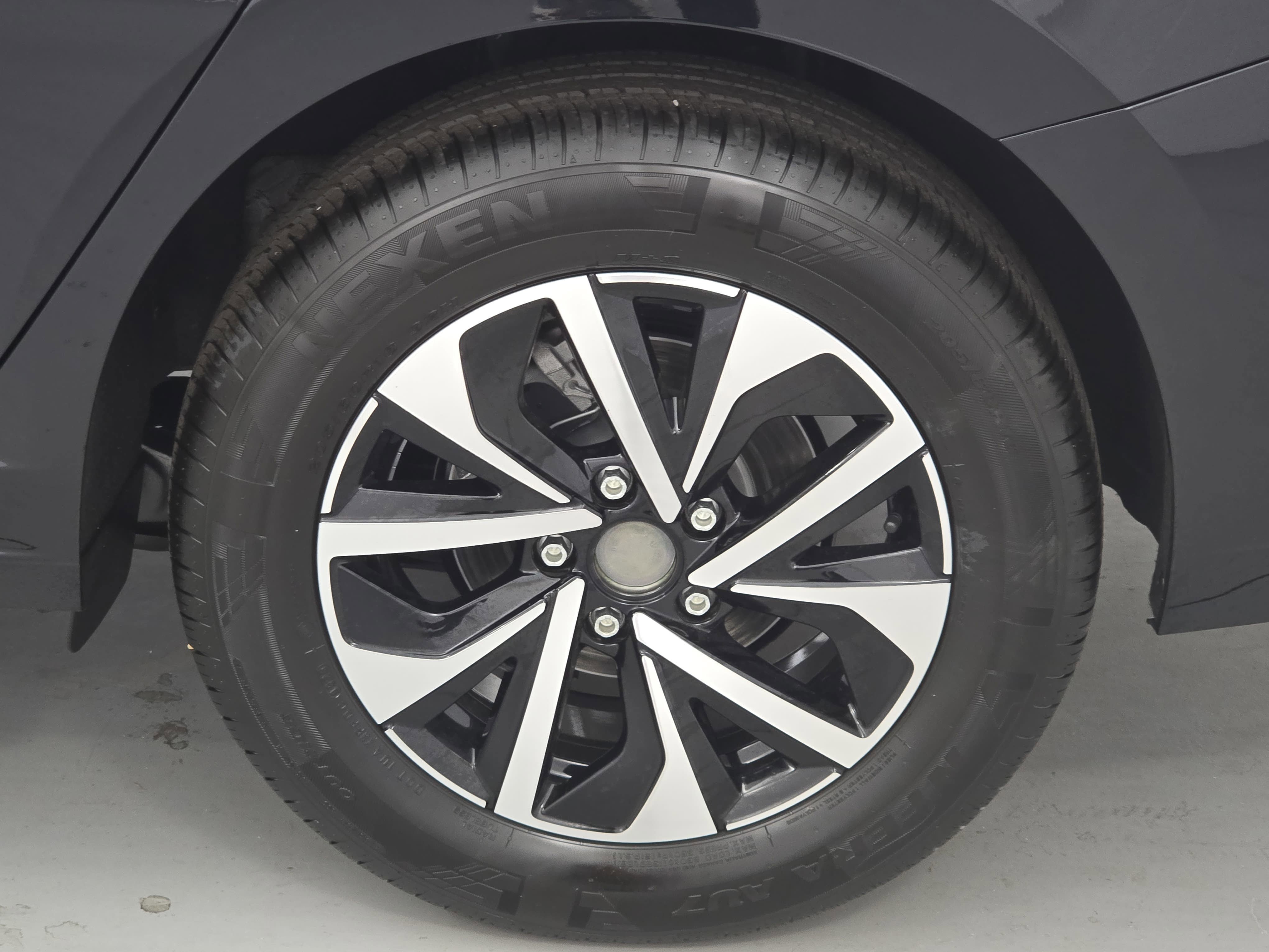 New 2026 Volkswagen Jetta S image 32