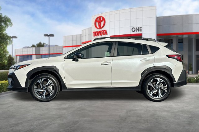 Used 2024 Subaru Crosstrek 2.0i Premium AWD/4WD image 8