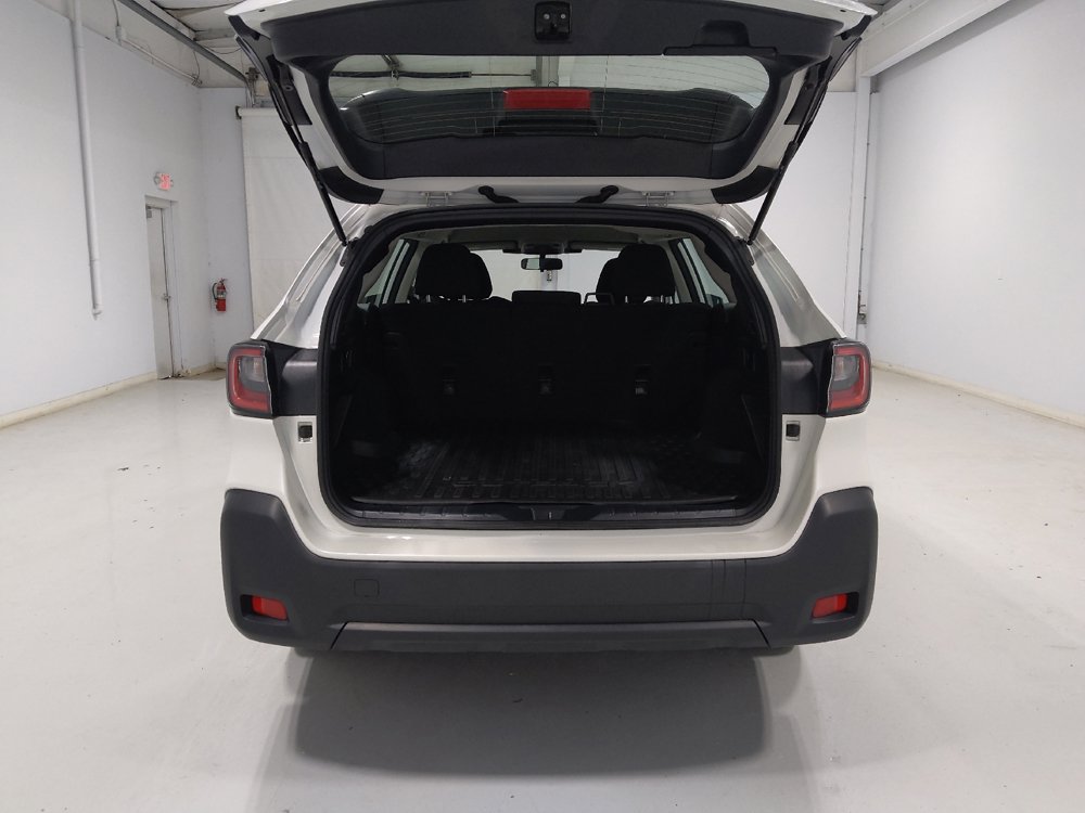 Used 2023 Subaru Outback AWD/4WD image 29