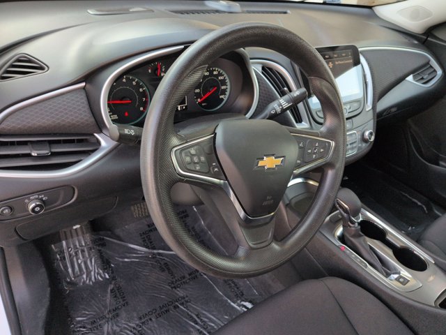 Used 2023 Chevrolet Malibu LT image 9