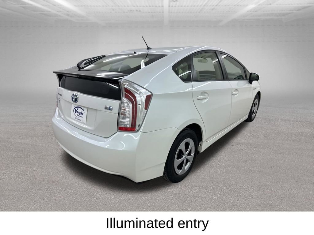 Used 2014 Toyota Prius Two image 13