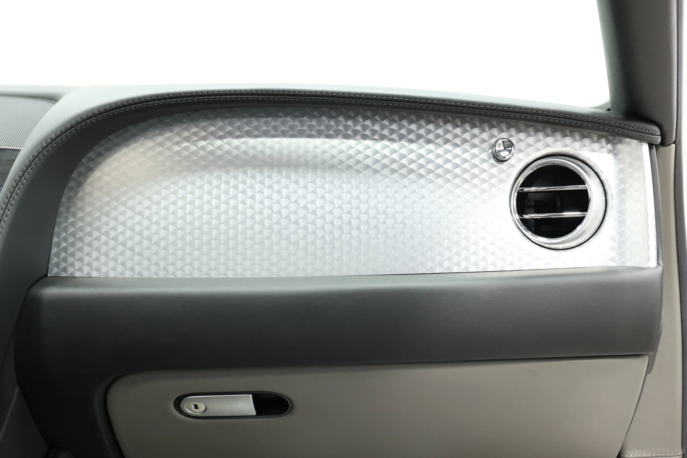 Used 2014 Bentley Flying Spur W12 image 83
